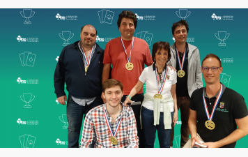 Le club de Garches-Vaucresson à nouveau 1 ier des Interclubs division 1 avec l'équipe Hilda Setton,Thomas Bessis, Cédric Lorenzini, Quentin Robert, Baptiste Combescure et Pierre Franceschetti